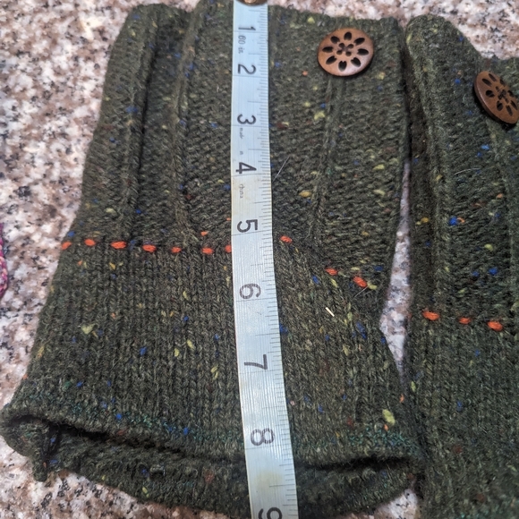 Green boot cuff - Picture 2 of 3